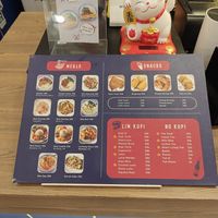 Menunya banyak at Lim Kupi in Jakarta