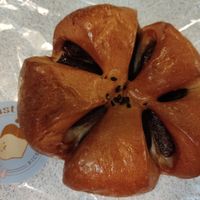 Red bean paste bun at Rainbow Crust in Busan