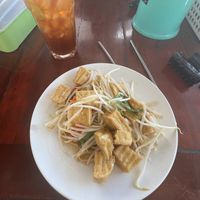 Sehr gutes Essen, Lemon Thai tea ist auch lecker   at Grandma's Kitchen in Koh Phangan