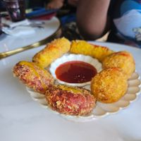  at Kunthaville in Central Singapore