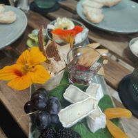 5 cheese player 18.50E at Veganaria in Ponta Do Sol