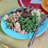 Morning glory, tofu larb, faux meat, cabbage and rice at Raan Mae Anong Vegetarian - ร้านแม่อนงค์อาหารมังสวิรัติ in Bangkok