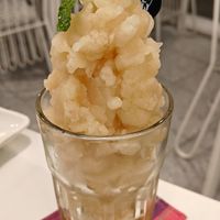 Fresh smoothie at Tammang Isaan Vegan – Rama 2 · ตำมัง อีสาน เจ มังสวิรัติ วีแกน in Bangkok