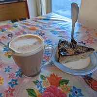 Hot chocolate and vegan pudding at L' Ecomotive in Marseille