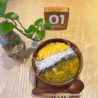 Smoothie bowl (: at iVegan Supershop Old Quarter Hanoi - Healthy Plant Based Cafe in Hanoi