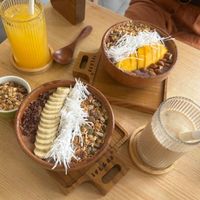 chocolate smoothie bowl + acai bowl  at iVegan Supershop Old Quarter Hanoi - Healthy Plant Based Cafe in Hanoi