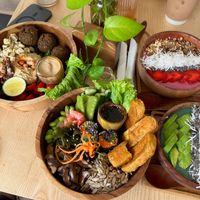 smoothie bowls and salad bowls  at iVegan Supershop Old Quarter Hanoi - Healthy Plant Based Cafe in Hanoi