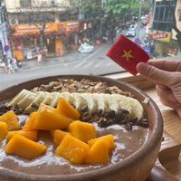 Hanoi inin sağlıklı tatlı kaçamak mekanı 🧡 at iVegan Supershop Old Quarter Hanoi - Healthy Plant Based Cafe in Hanoi