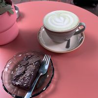 Matcha latte with oat milk and vegan brownie   at Le Petit Nomad in Strasbourg