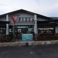 Restaurant entrance at V Pizza  in Fernandina Beach
