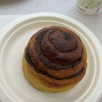 Cinnamon Roll  at E'den in Turin