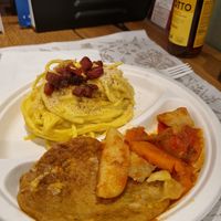 Seitan and veggies at E'den in Turin