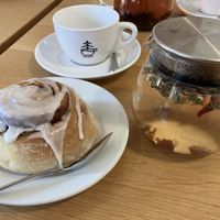 Cinnamon roll ;  infusion.   at Eccwôd in Epinal