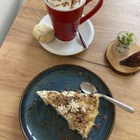 Hot chocolate and fla cake   at Le Rouge-gorge Restaurant in Menton