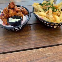 Wingz and Cheesey fries at Cornish Arms in Brunswick