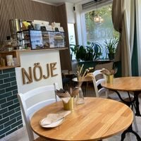  at Nöje   in Brussels