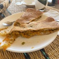 Légumes en juliennes dans une pâte à pain de semoule.  at Cafe Restaurant L'oasis in Rissani