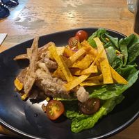 Lunch "Chuck Norris" with Banana Blossom at Cafe Melbourne in Thames