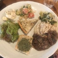 Set meal: mushroom quiche, brown rice, sauté veggies, lettuce, sweet potato salade, Quinoa salade, pesto tartine, beans at Bon On Shya International Cafe in Koya