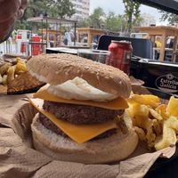 Hamburguesa doble de heura  at Why Not in Cadiz