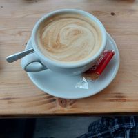 Flat oat-white at Twig Coffee Shop in High Peak