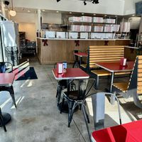 Inside Seating   at Prime Pizza in El Segundo