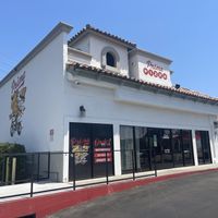 Storefront  at Prime Pizza in El Segundo