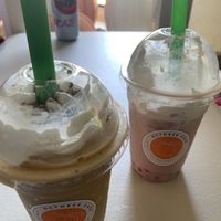 drinks on drinks on drinks 🤩🤩🤩🤩  at October Cafe in Chicago