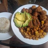 Cazuela Paisa (27.000 COP) - 4.5/5 at El Jardín de Jardín in Jardin