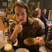 Finger licking sharing dishes #Veganuary at Planttrekkerij  in Antwerpen