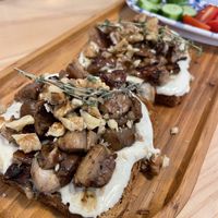 Mushroom toast- Devine 9/10  at Vinni The Vegan Witch in Ankara