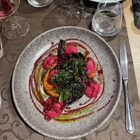Sweet potatoes, beetroot hummus, kale #Veganuary at 51° in Leukerbad