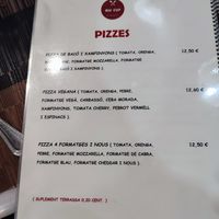 Vegan pizza at Bar Niu Cup in Balaguer