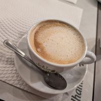 Nice coffee with oat milk at Bar Niu Cup in Balaguer