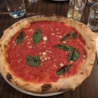 Marinara at Pizzeria Via Tribunali in Aekaeslompolo