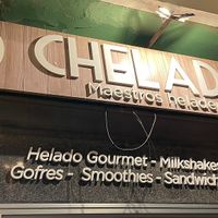 Landenschild mit Sortiment  at Chelado in Gran Canaria