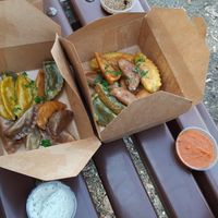 small vegan momos experience (for takeaway because of Covid) at Daily Dumpling in Berlin