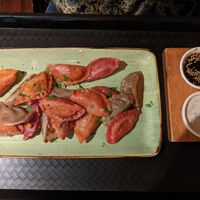 Large with Hot Potato, Spicy Seitan & Champ Lover dumplings and Creamy-Mint & Soy-Sesame dips (12,90€) - 4/5 at Daily Dumpling in Berlin