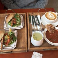 The cake, coffee and lemon tea were superb!   at Ashville Bakery Cafe - 애쉬빌 베이커리 카페 in Seoul