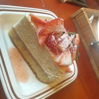 Seasonal strawberry cake 8.5/10 delicous at Ashville Bakery Cafe - 애쉬빌 베이커리 카페 in Seoul