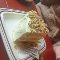 Pistachio cake 9/10 amazing at Ashville Bakery Cafe - 애쉬빌 베이커리 카페 in Seoul