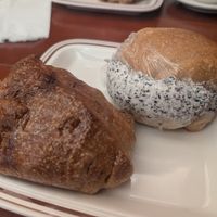 Fig bread, sesame cream bread at Ashville Bakery Cafe - 애쉬빌 베이커리 카페 in Seoul
