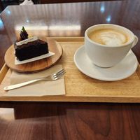  at Cafe Uroka - 카페유로카 in Seoul