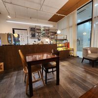  at Cafe Uroka - 카페유로카 in Seoul