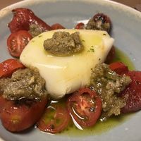 Ensalads de burrata vegana casera  at La Galla Tasca Vegana in Barcelona