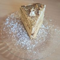 Tarta de yogur at La Galla Tasca Vegana in Barcelona