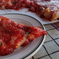 Plant eater deep dish at Kitchen 17 in Chicago