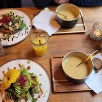 lunch: sandwich and soup combo at avant garden in Maastricht