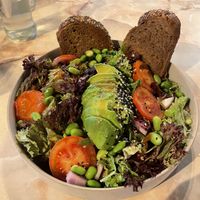 Avocado saladd  at avant garden in Maastricht