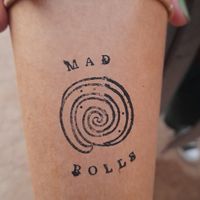 Mad Rolls is a friendly place near Conde Duque. They do great coffy to go in paper cups. Perfect. And shure wir rice milk as it shold be.  at MadRolls - Cinnamon Rolls in Madrid